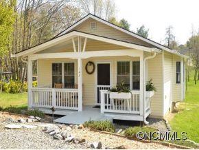 122 Rockdale Avenue Swannanoa NC 28778