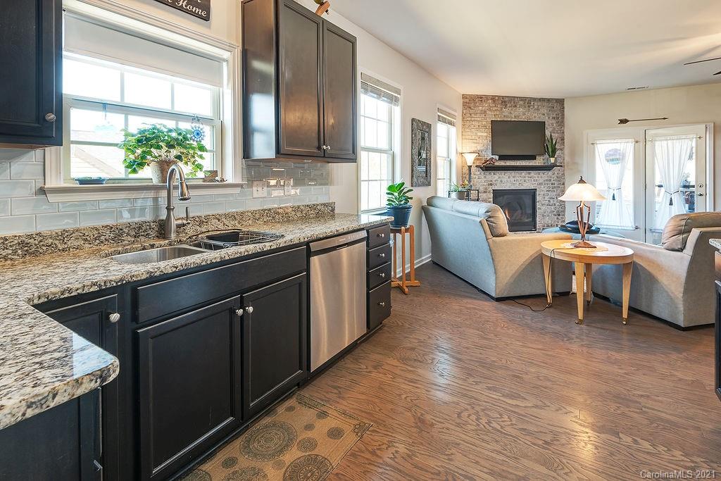 219 Water Leaf Drive Weaverville NC 28787
