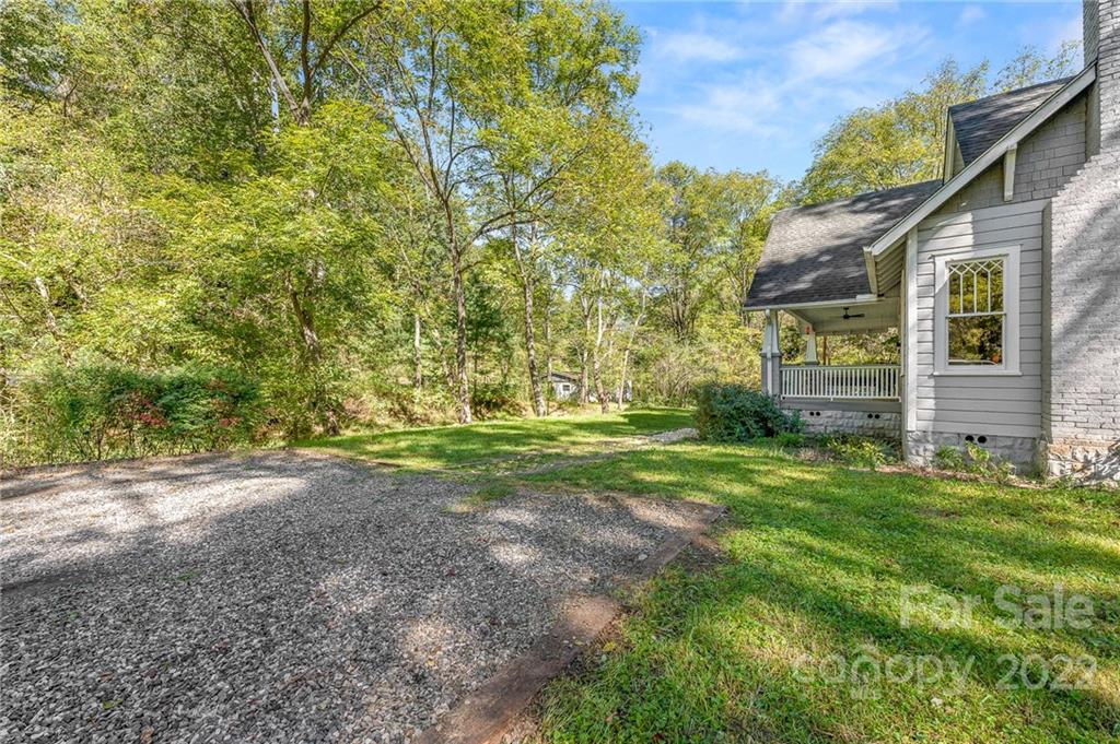 2077 Baileys Branch Road Marshall NC 28753