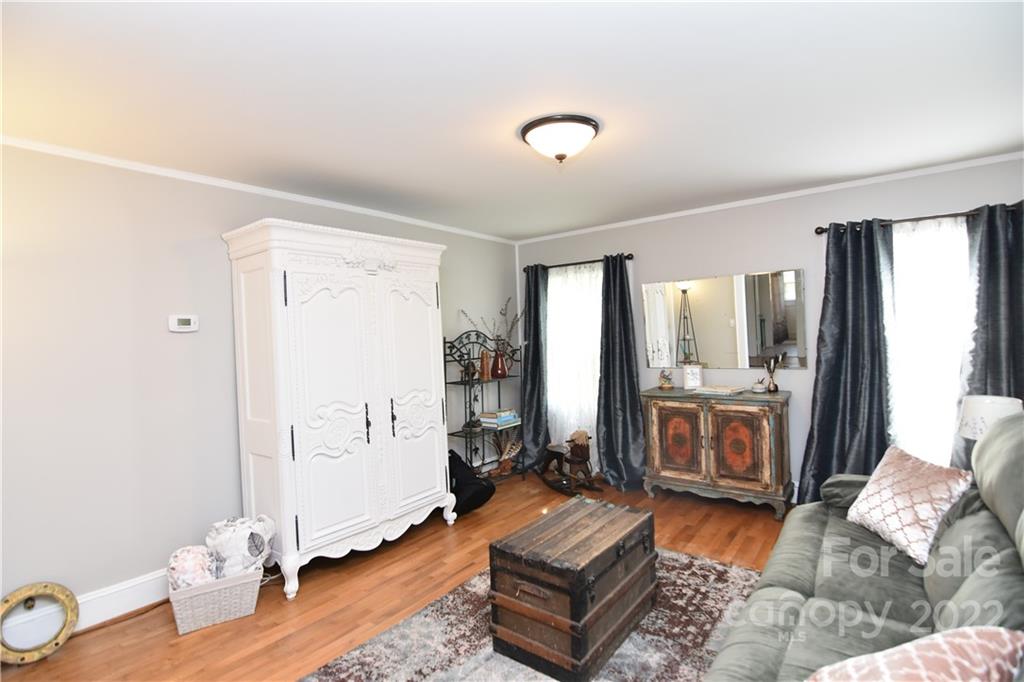 215 Mauney Street Mount Holly NC 28120