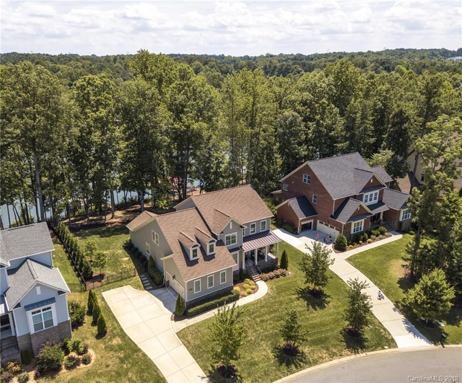2738 Highworth Lane Charlotte NC 28214