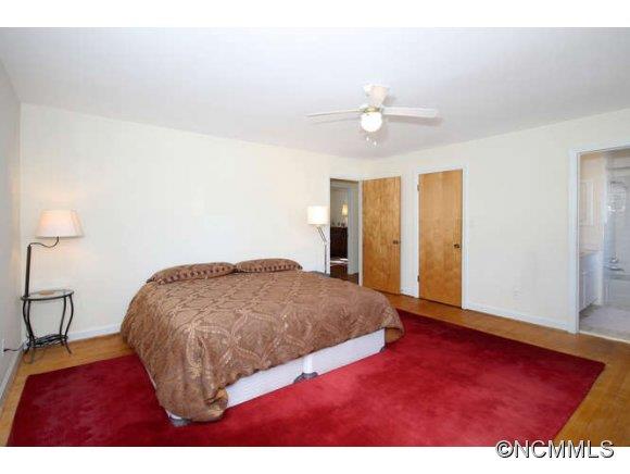 15 Greenleaf Circle Asheville NC 28804