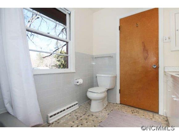 15 Greenleaf Circle Asheville NC 28804