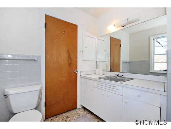 15 Greenleaf Circle Asheville NC 28804