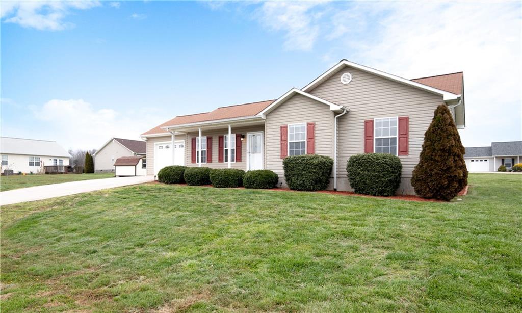 2416 Greenway Avenue Newton NC 28658