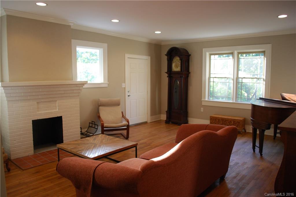 34 Longview Road Asheville NC 28806