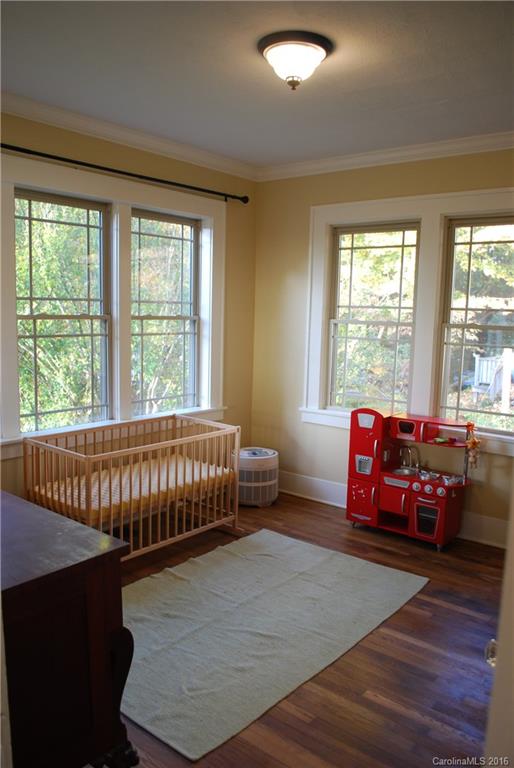 34 Longview Road Asheville NC 28806