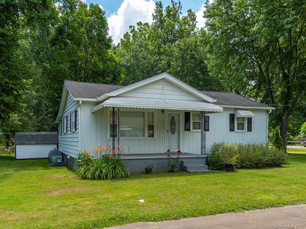 1157 Sulphur Springs Road Waynesville NC 28786