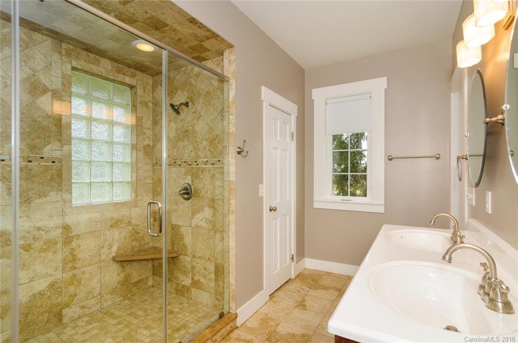 70 Clinton Avenue Asheville NC 28806
