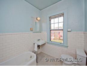 37 Gracelyn Road Asheville NC 28804