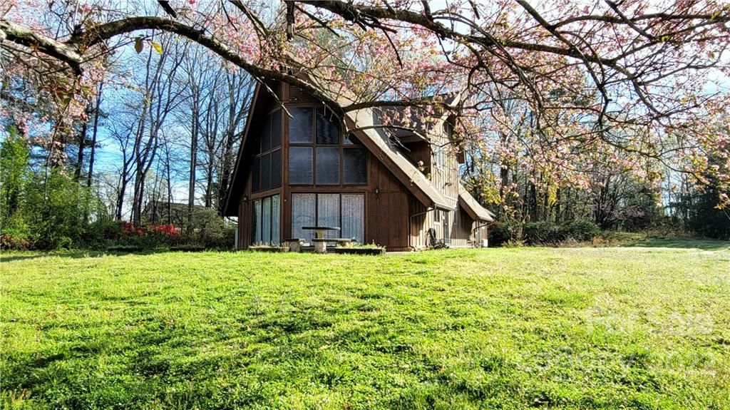 743 Pete Brittain Road Morganton NC 28655
