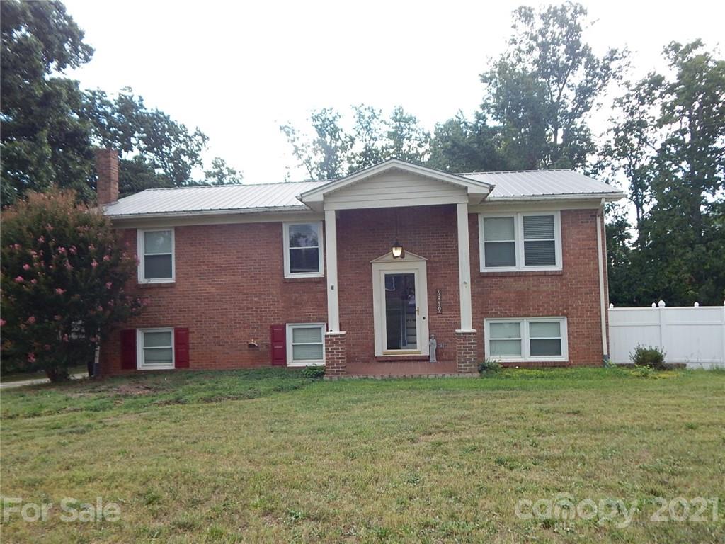6959 Royal Heights Circle Hickory NC 28602