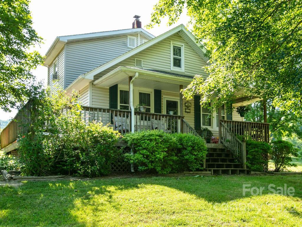 77 Dillingham Circle Asheville NC 28805