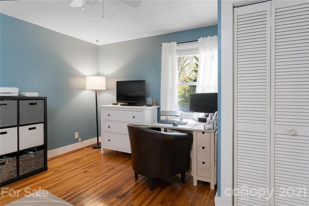 275 Asbury Road Candler NC 28715