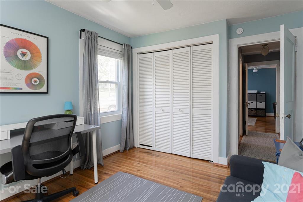 275 Asbury Road Candler NC 28715