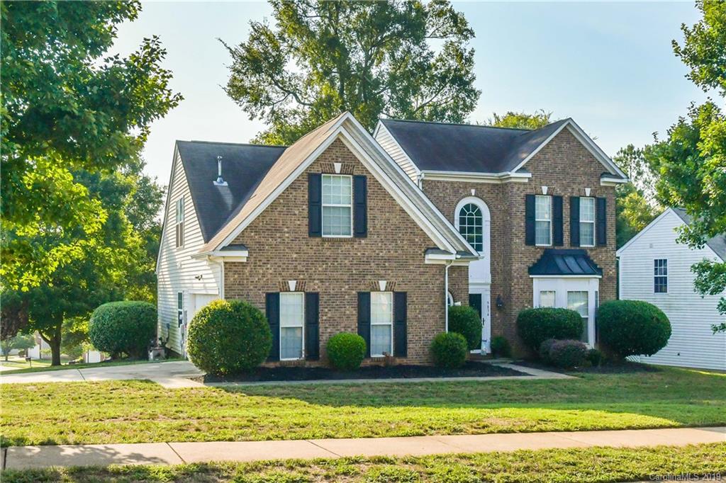 9834 Spring Park Drive Charlotte NC 28269