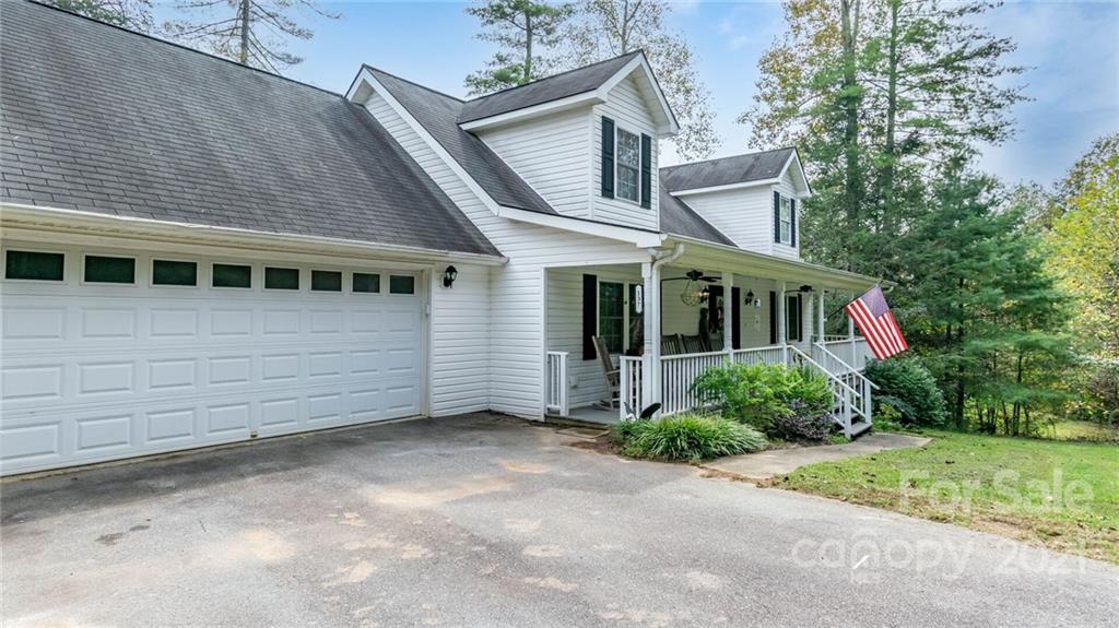 137 E Sunset Ridge Drive Etowah NC 28729