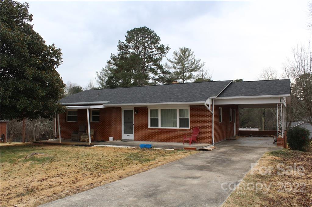 204 Cohen Street Morganton NC 28655