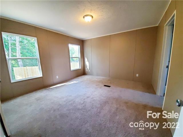 10 Pyrite Way Asheville NC 28806
