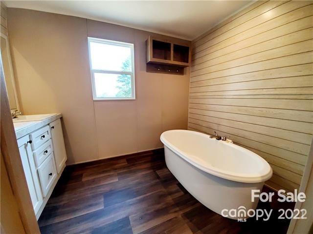 10 Pyrite Way Asheville NC 28806