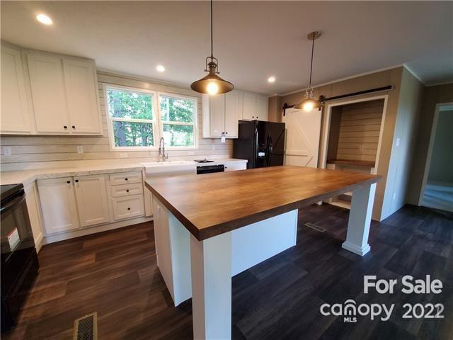 10 Pyrite Way Asheville NC 28806