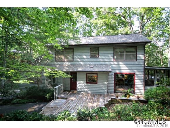 8 Cricket Lane Asheville NC 28804