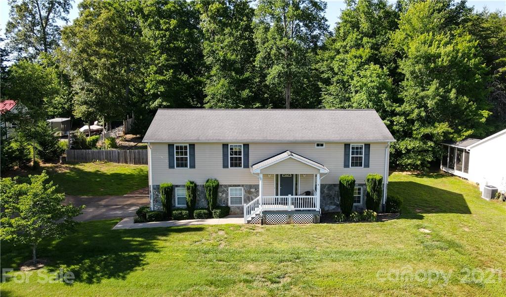 4424 Bridges View Road Morganton NC 28655