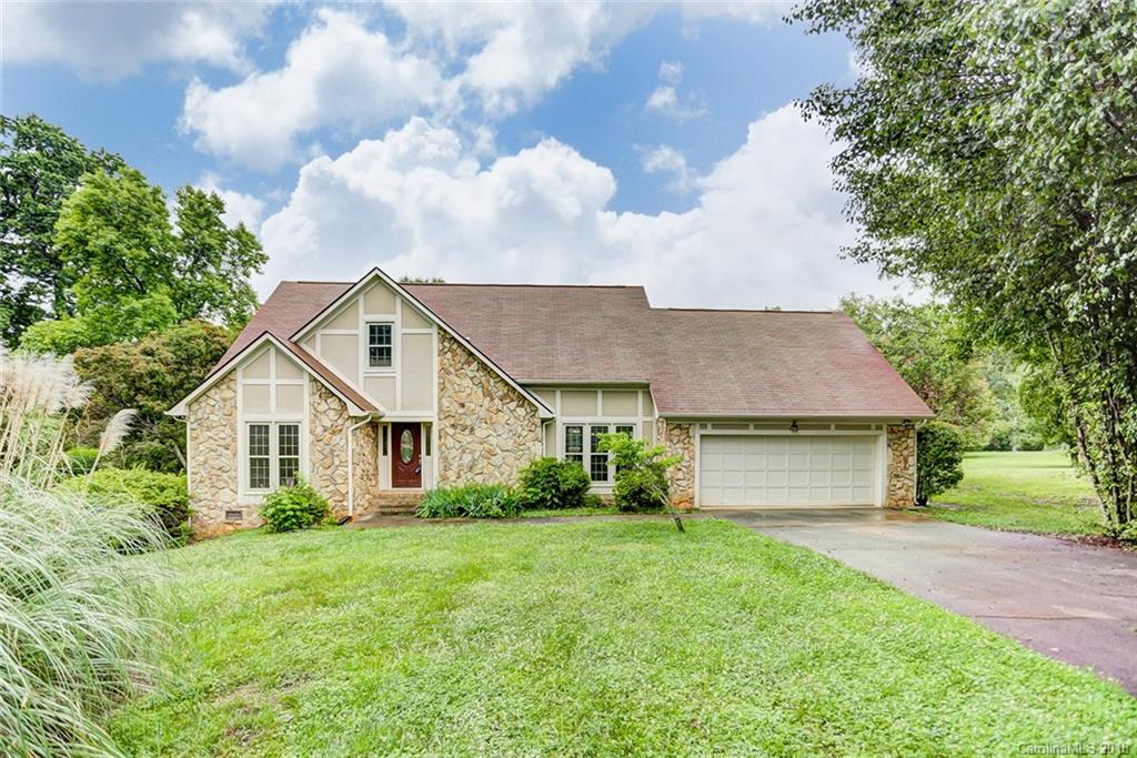10404 Takeridge Court Charlotte NC 28277