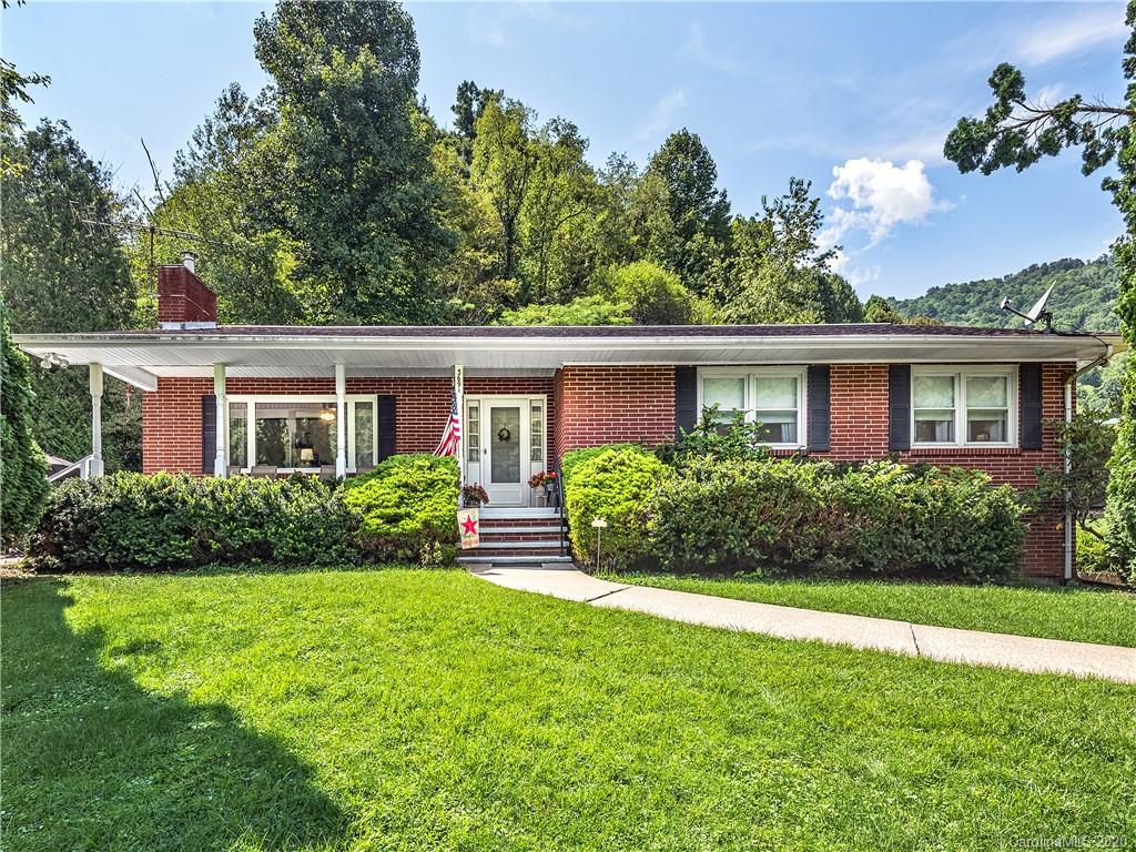3691 Max Patch Road Clyde NC 28721