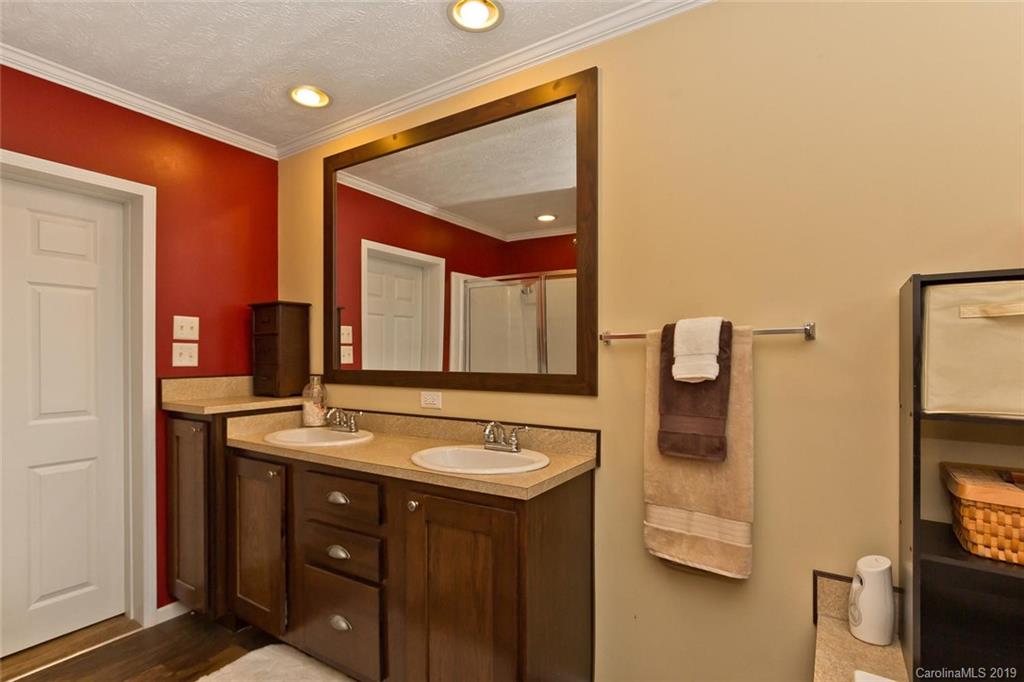 3 Rector Road Weaverville NC 28787