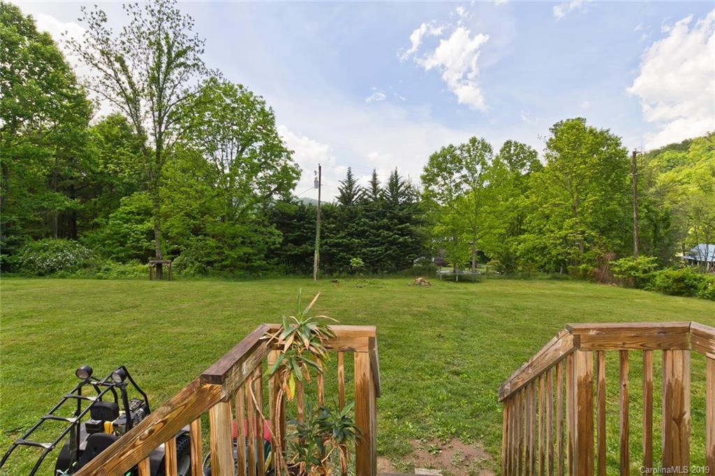 3 Rector Road Weaverville NC 28787
