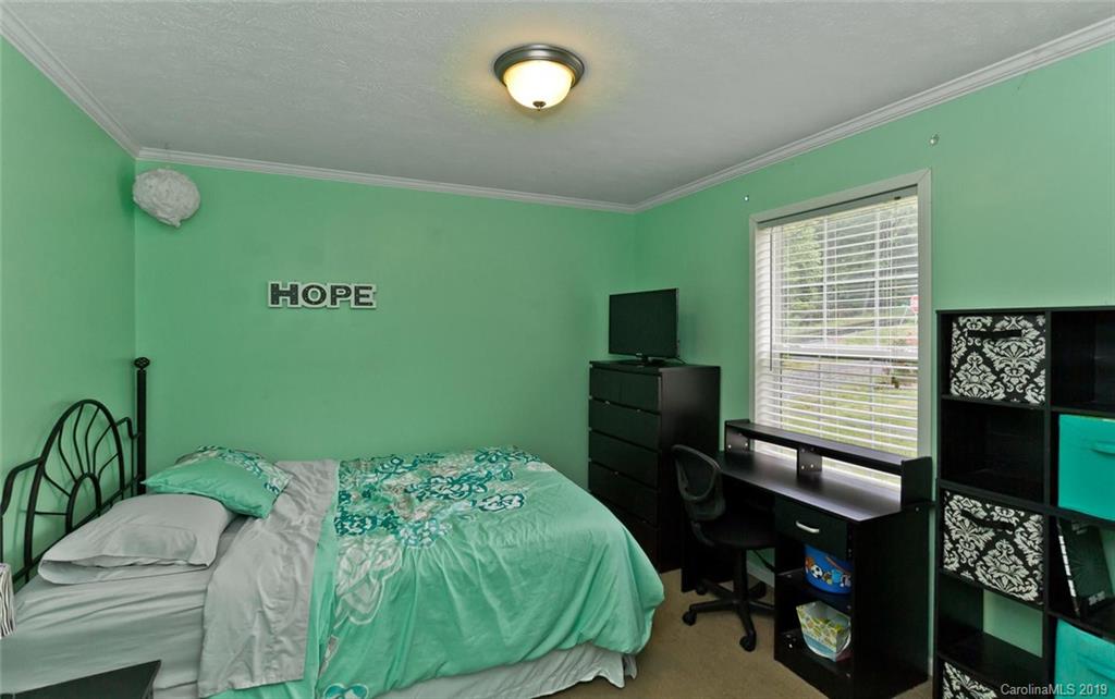 3 Rector Road Weaverville NC 28787