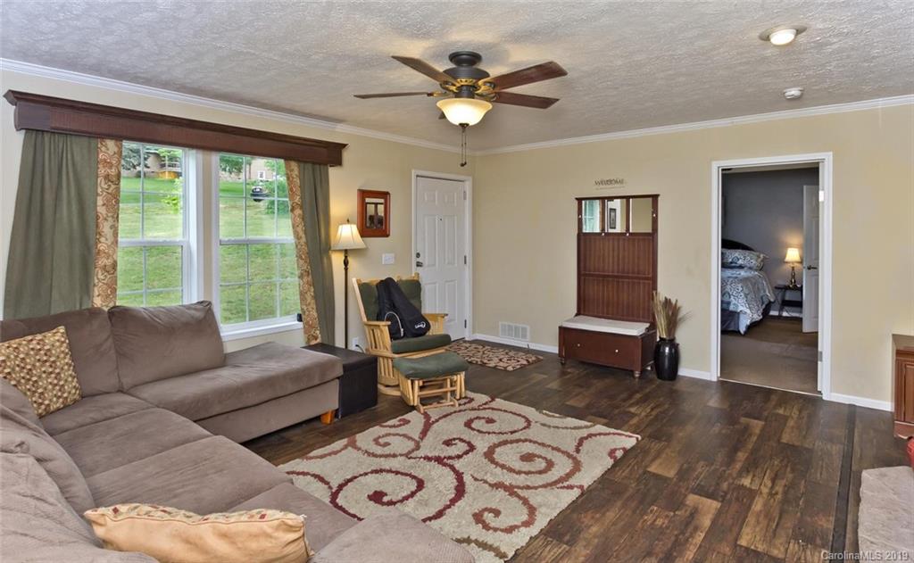 3 Rector Road Weaverville NC 28787