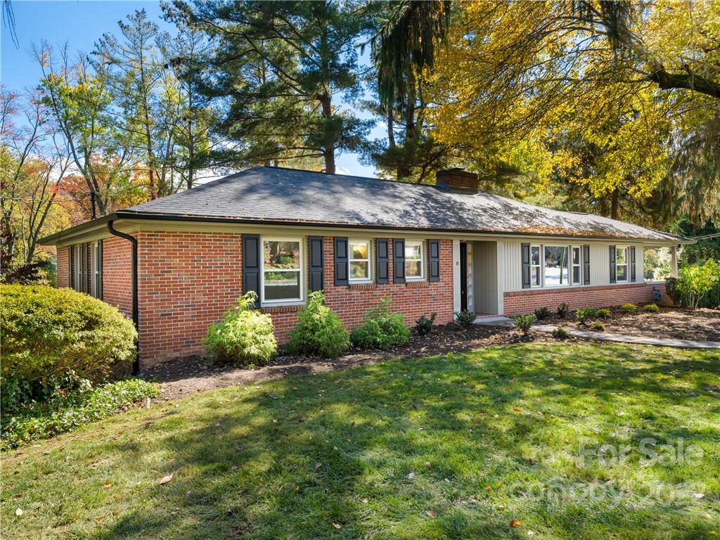 8 Bevlyn Drive Asheville NC 28803
