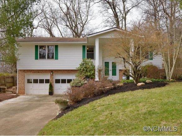 60 Wake Robin Way Asheville NC 28805