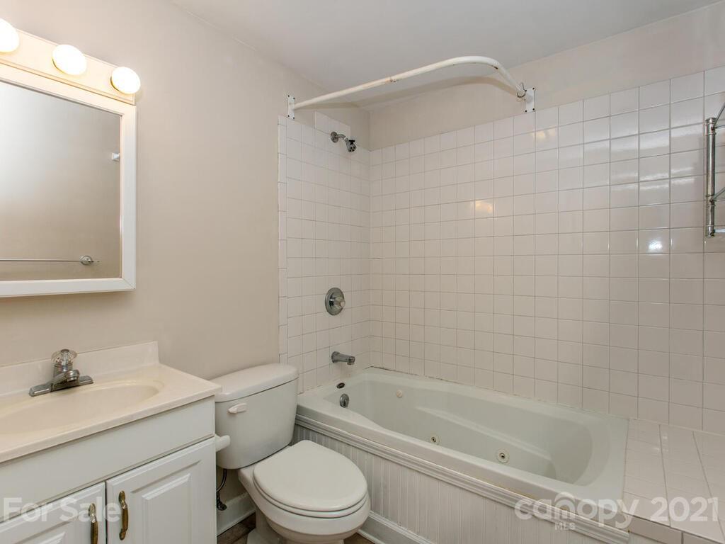 137 Arthur Road Asheville NC 28806