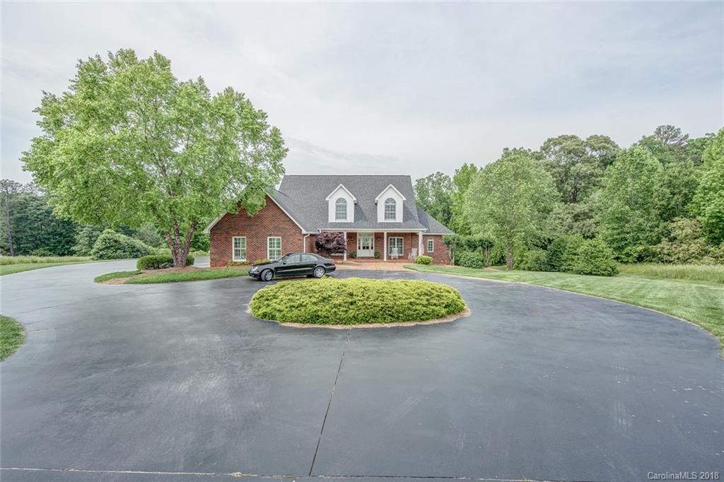1427 Stone Gate Drive Shelby NC 28150