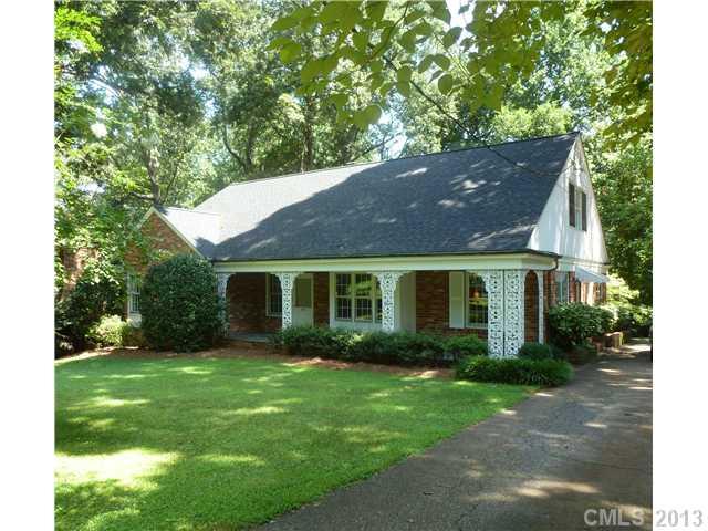 328 N Oakwood Drive Statesville NC 28677