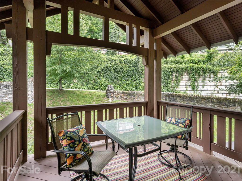 37 Shady Park Lane Asheville NC 28804