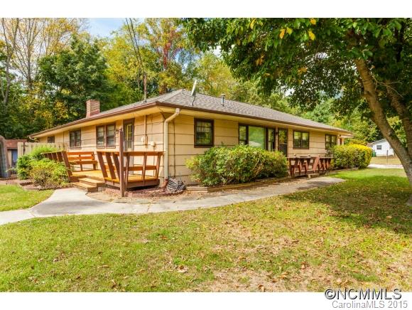 17 Dogwood Terrace Fletcher NC 28732