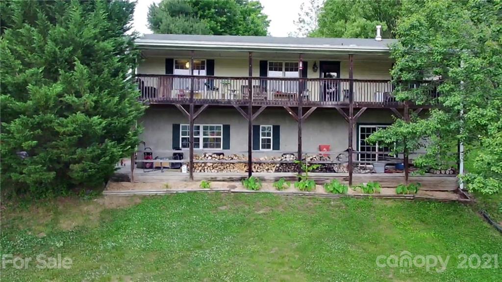 118 Blueberry Drive Burnsville NC 28714