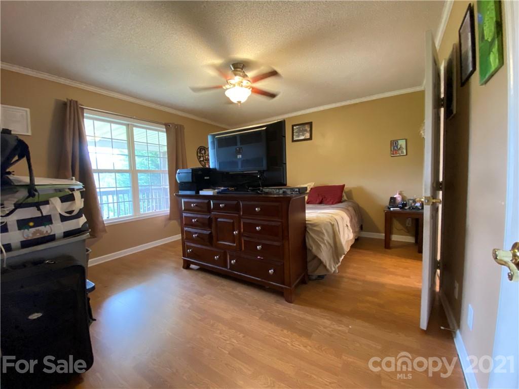 118 Blueberry Drive Burnsville NC 28714