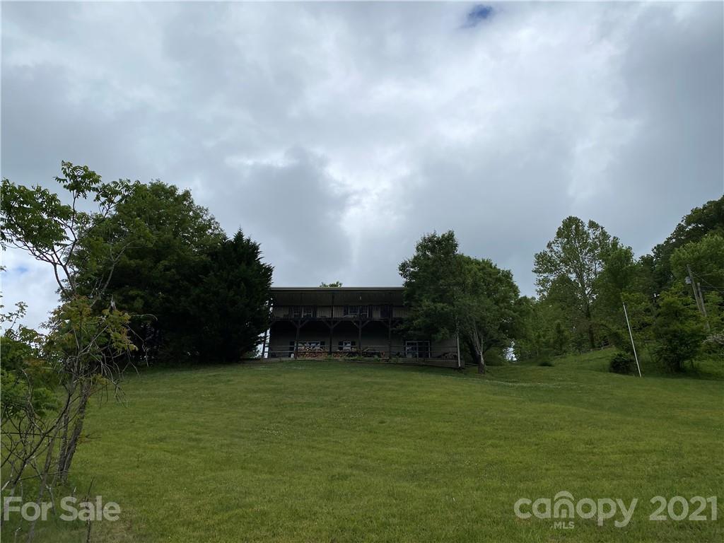 118 Blueberry Drive Burnsville NC 28714