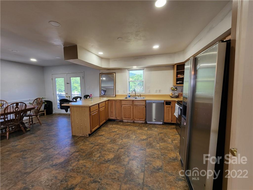 43 Sydney Lane Asheville NC 28806