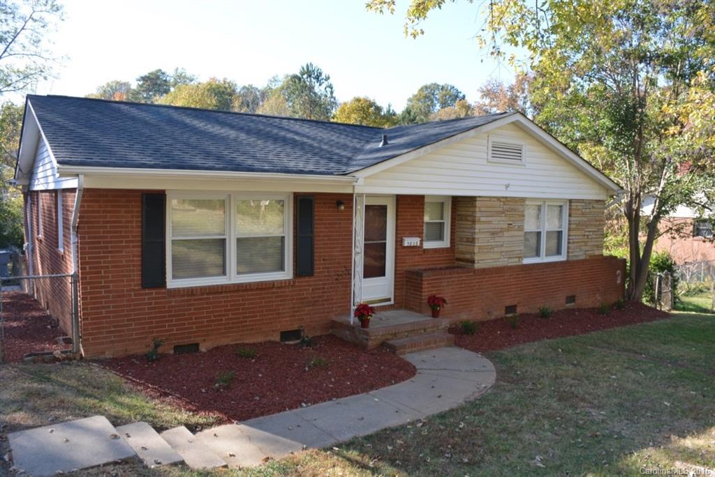 3808 Litchfield Road Charlotte NC 28211