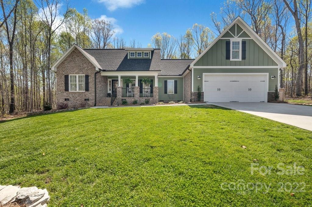 2021 Friendly Lane Newton NC 28658