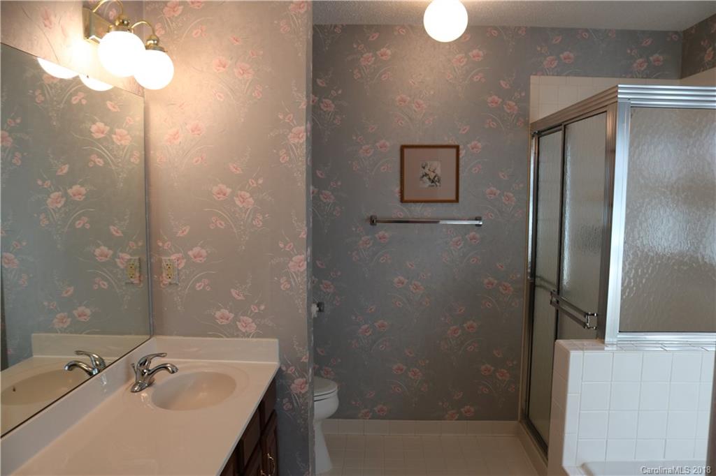 112 Belle Vernon Lane Mills River NC 28759
