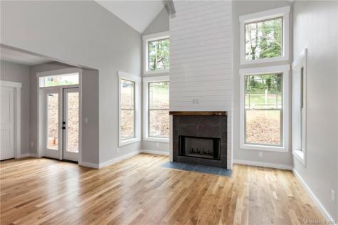 16 Ledgestone Drive Fairview NC 28730