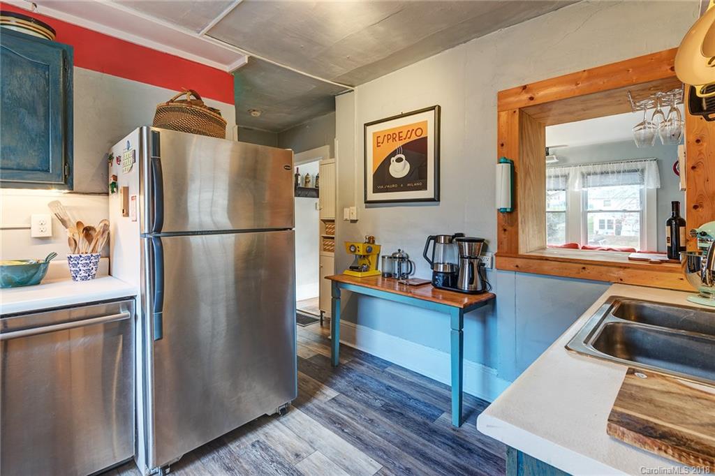 24 Wellington Street Asheville NC 28806