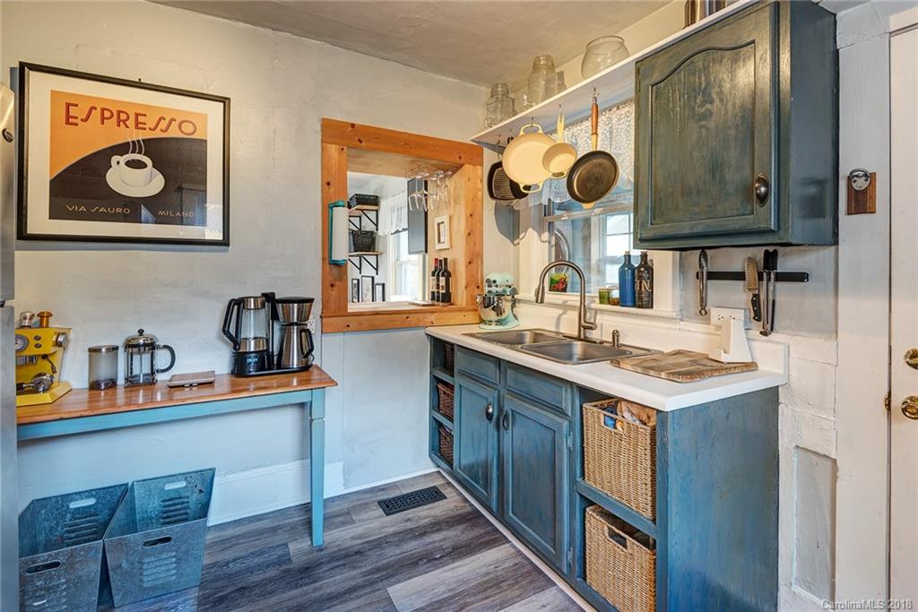 24 Wellington Street Asheville NC 28806